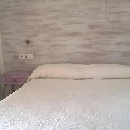 Hostal Paris Ciutadella Ciutadella  Kamer foto